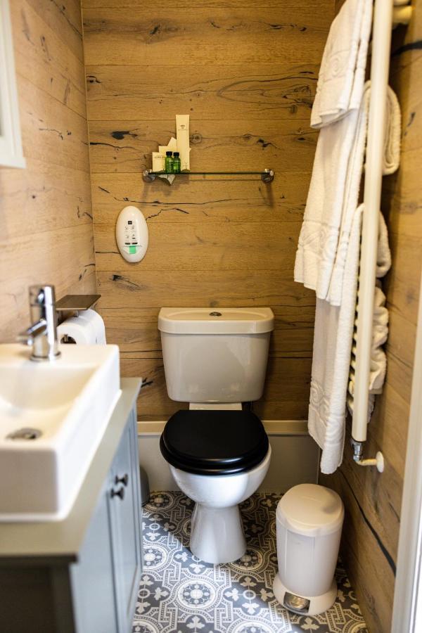 The Griffin Inn Bath Bagian luar foto