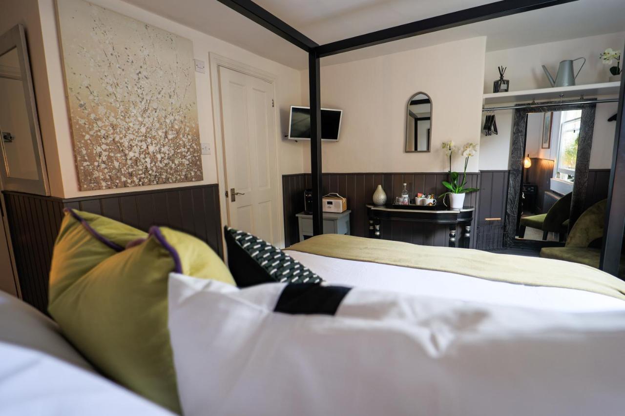 The Griffin Inn Bath Bagian luar foto