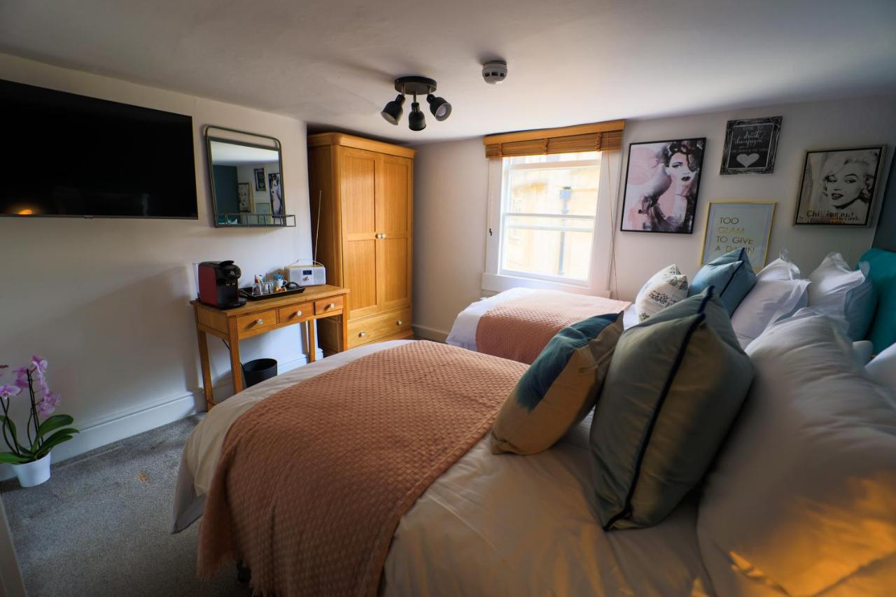 The Griffin Inn Bath Bagian luar foto