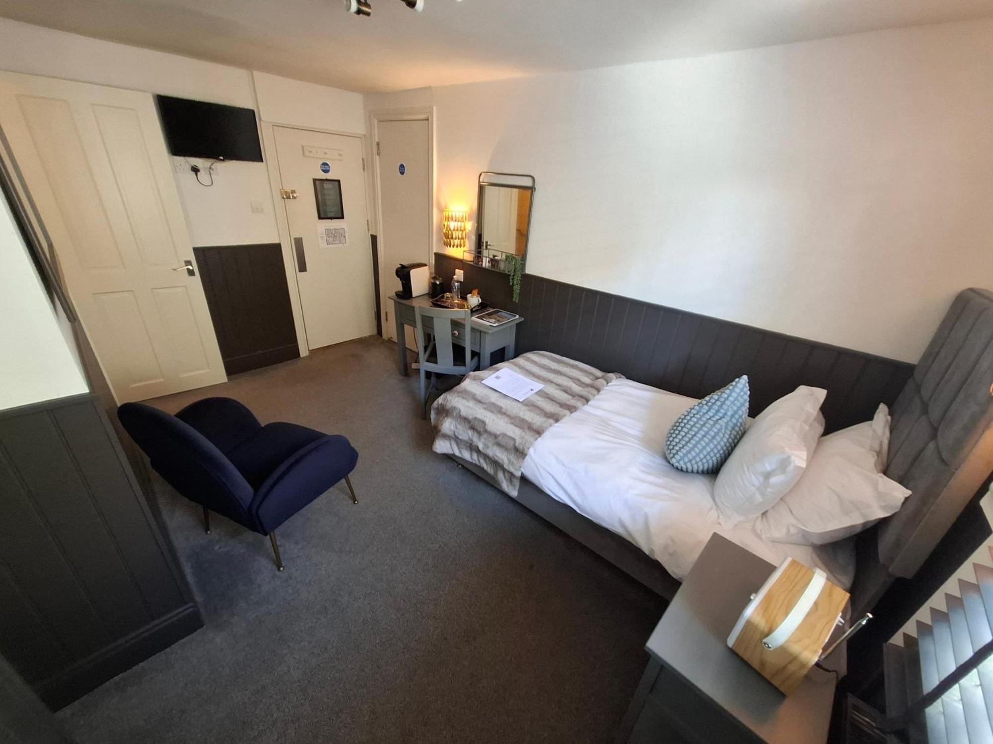 The Griffin Inn Bath Bagian luar foto